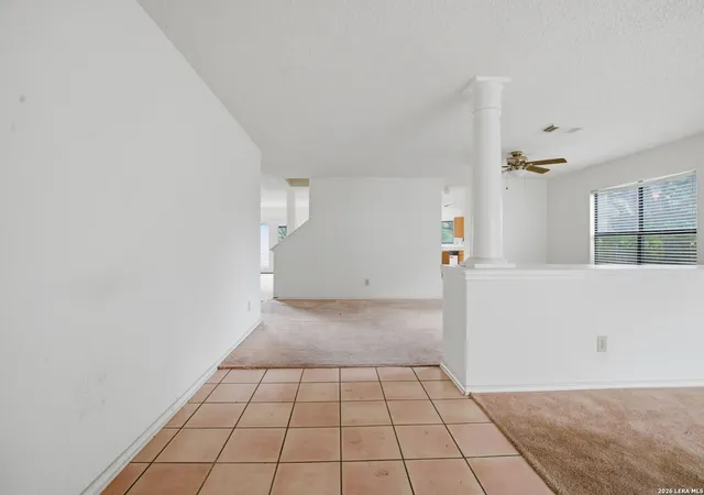 Photo 3 of Single family home for sale at 281 Samantha, Schertz, TX 78154 | MLS# 1952936 | Listing updated on 2026-05-12