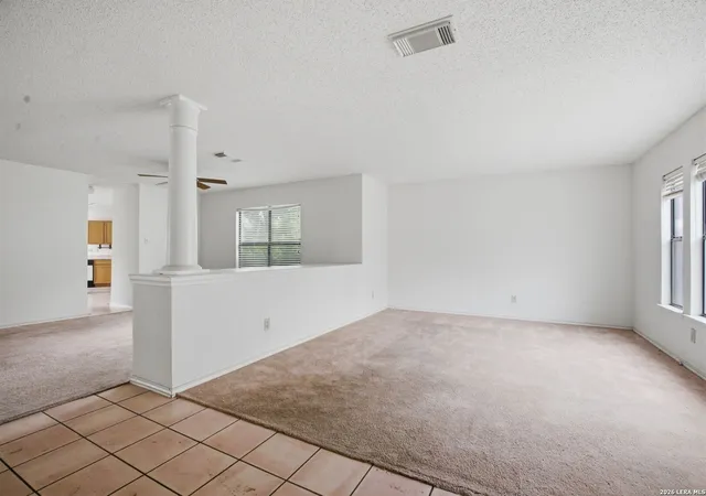 Photo 4 of Single family home for sale at 281 Samantha, Schertz, TX 78154 | MLS# 1952936 | Listing updated on 2026-05-12