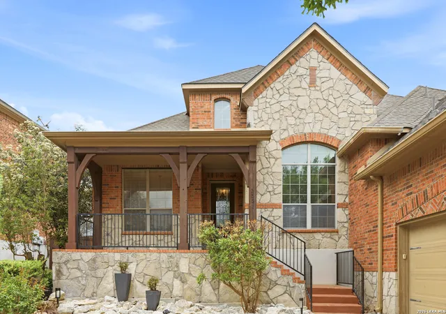 Photo 3 of Single family home for sale at 3551 Pinnacle, San Antonio, TX 78261 | MLS# 1952965 | Listing updated on 2026-08-24