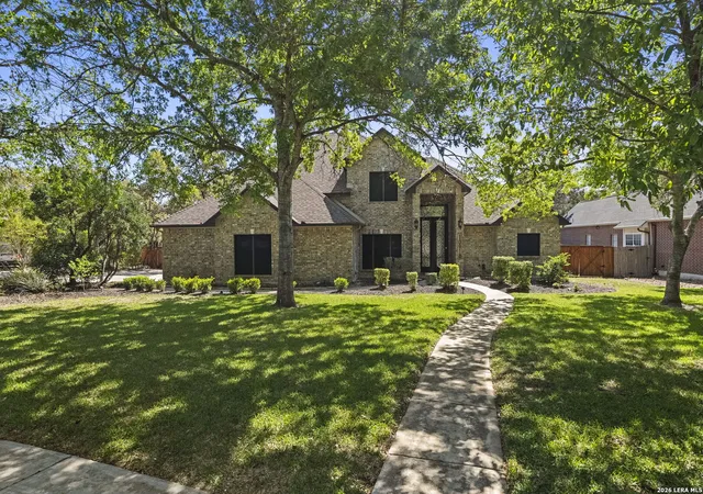Photo 3 of Sale Pending at 10918 Hunters Way, Helotes, TX 78023 | MLS# 1952967 | Listing updated on 2026-04-08