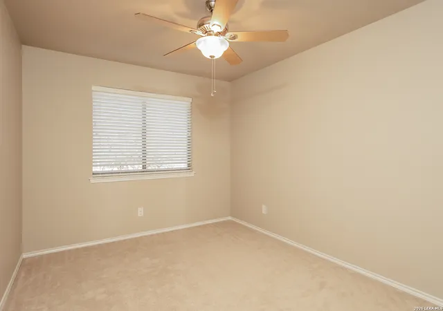 Photo 4 of Sale Pending at 27007 Trinity Bnd, San Antonio, TX 78261 | MLS# 1952981 | Listing updated on 2026-05-15