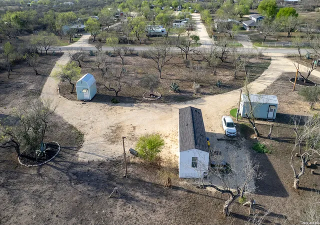 2nd image of 1509 Westward Trail, Uvalde, TX 78801 | MLS# 1952982