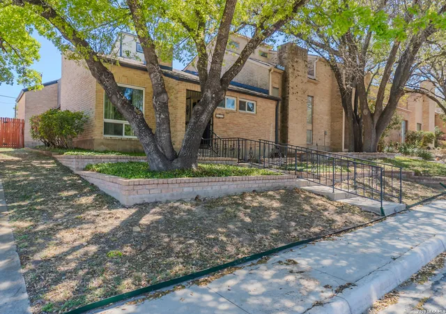2nd image of 8942 Willmon, Windcrest, TX 78239 | MLS# 1953011