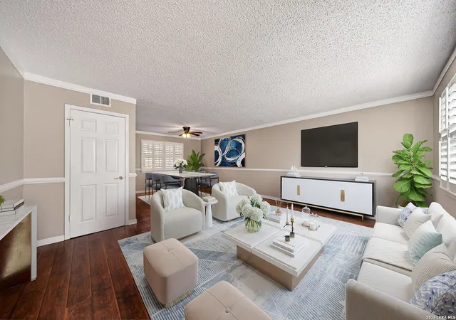 Photo 2 of Sale Pending at 6750 Crown Ridge, San Antonio, TX 78239 | MLS# 1953071 | Listing updated on 2026-04-30