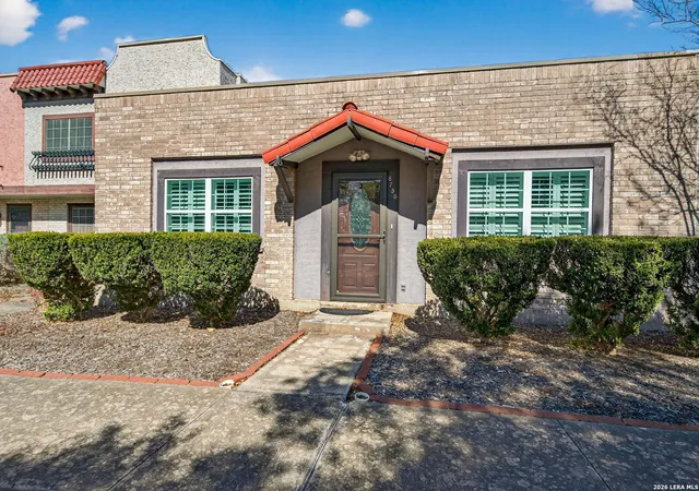 Photo 1 of Sale Pending at 6750 Crown Ridge, San Antonio, TX 78239 | MLS# 1953071 | Listing updated on 2026-04-30