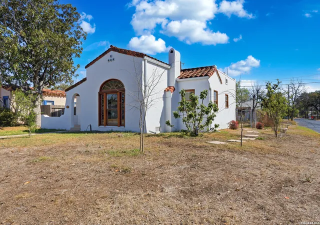 Homes for sale in San Antonio, TX | 1446 Fulton, San Antonio, TX 78201 | MLS# 1953130