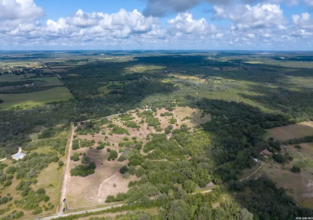 39th image of 7915 County Road 203, Beeville, TX 78102 | MLS# 1953138