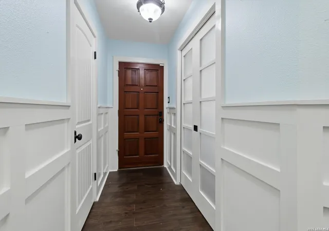Photo 2 of Sale Pending at 118 William Classen, San Antonio, TX 78232 | MLS# 1953178 | Listing updated on 2026-04-24