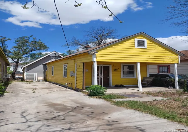 2nd image of 213 Pendleton Ave, San Antonio, TX 78204 | MLS# 1953179