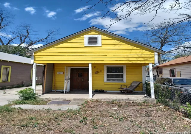 3rd image of 213 Pendleton Ave, San Antonio, TX 78204 | MLS# 1953179