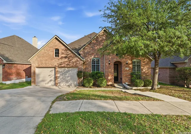 Photo 3 of Sale Pending at 15714 Alamogordo, Helotes, TX 78023 | MLS# 1953182 | Listing updated on 2026-04-24