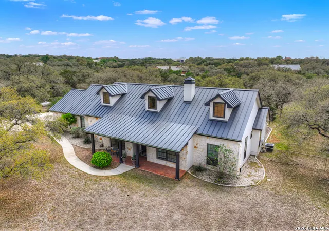 2nd image of 337 Lone Creek Circle, New Braunfels, TX 78132 | MLS# 1953187
