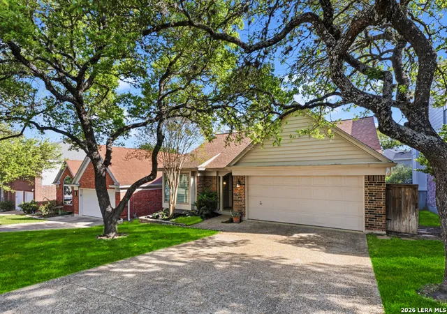 28th image of 930 Amberstone, San Antonio, TX 78258 | MLS# 1953188
