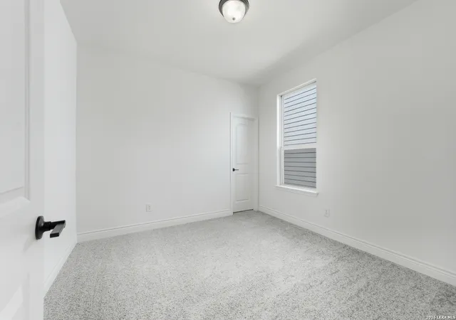 Photo 4 of Single family home for sale at 228 Wild Creek Rd, Seguin, TX 78155 | MLS# 1953217 | Listing updated on 2026-10-08