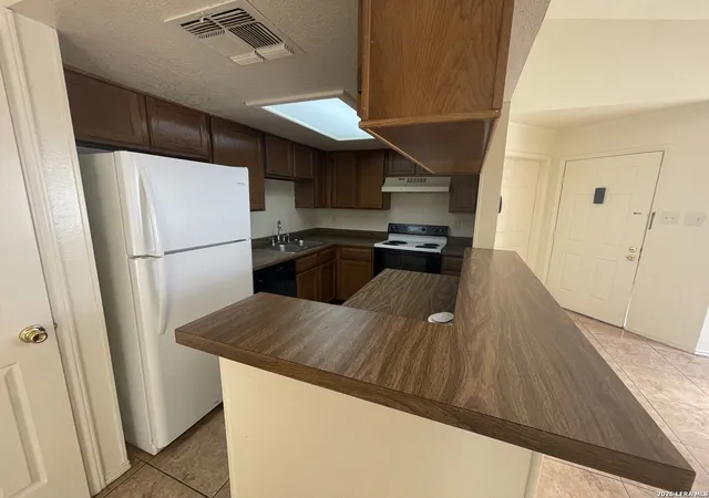 Photo 3 of Single family home for sale at 11610 Vance Jackson #306, San Antonio, TX 78230 | MLS# 1953265 | Listing updated on 2026-03-30