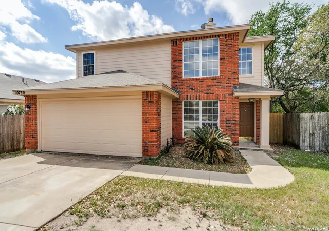 Photo 3 of Sale Pending at 10730 Cat Mountain, San Antonio, TX 78251 | MLS# 1953266 | Listing updated on 2026-04-17