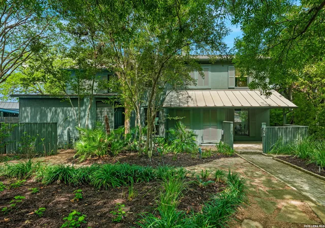 3rd image of 404 Sheraton, Terrell Hills, TX 78209 | MLS# 1953275