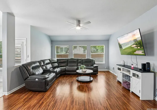 4th image of 22307 Mesa Butte, San Antonio, TX 78258 | MLS# 1953277