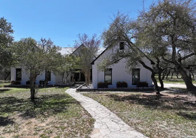 Photo 3 of Single family home for sale at 795 Persimmon, Bulverde, TX 78163 | MLS# 1953300 | Listing updated on 2026-09-17