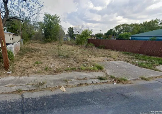 Photo 3 of Land for sale at 2716 Wayne, San Antonio, TX 78222 | MLS# 1953343 | Listing updated on 2026-04-10