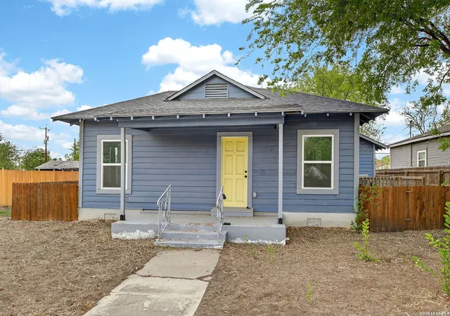 2nd image of 1035 San Francisco, San Antonio, TX 78201 | MLS# 1953376