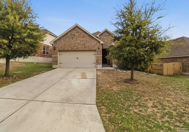 Photo 2 of Single family home for sale at 27415 Valle, Boerne, TX 78015 | MLS# 1953391 | Listing updated on 2026-04-10