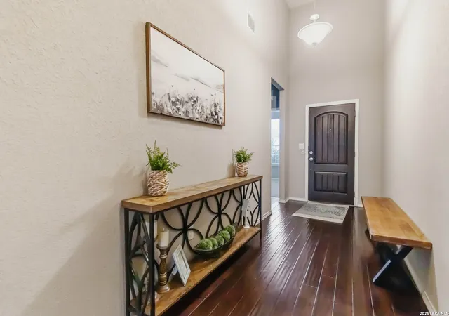 Photo 3 of Single family home for sale at 27415 Valle, Boerne, TX 78015 | MLS# 1953391 | Listing updated on 2026-04-10
