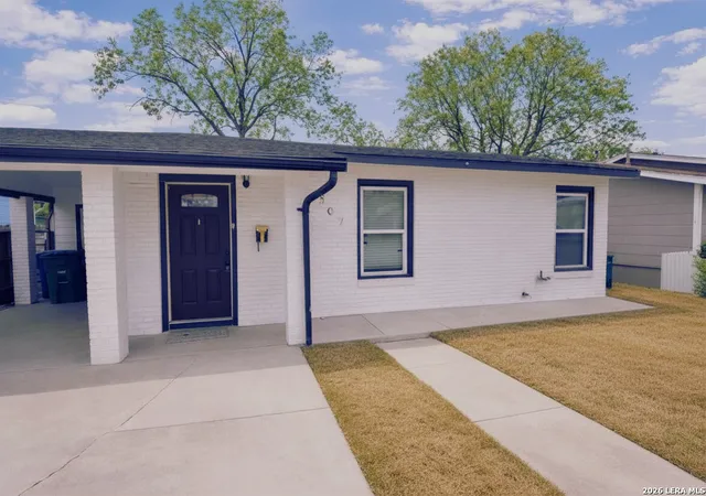 Photo 3 of Single family home for sale at 507 Lovera, San Antonio, TX 78212 | MLS# 1953460 | Listing updated on 2026-03-31