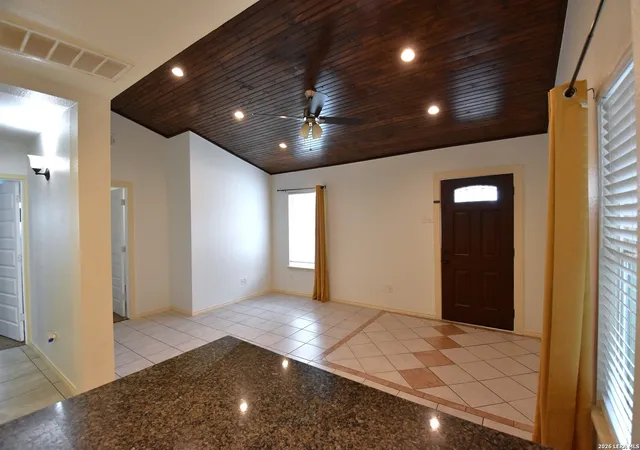 Photo 4 of Single family home for sale at 507 Lovera, San Antonio, TX 78212 | MLS# 1953460 | Listing updated on 2026-03-31