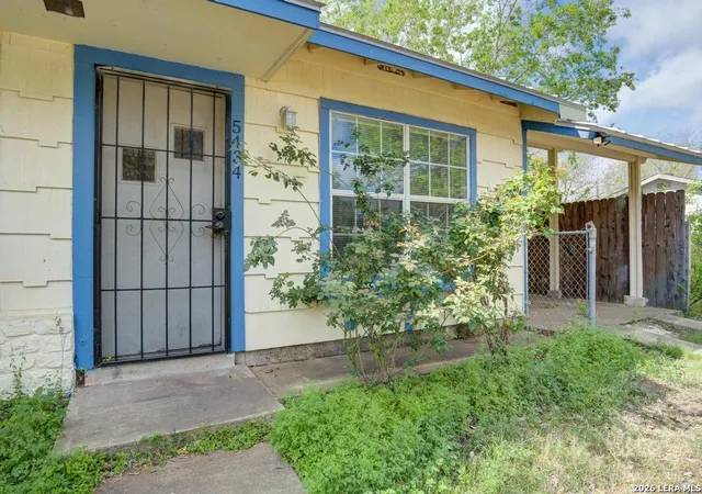 Photo 3 of Single family home for sale at 5434 Plumtree Dr, San Antonio, TX 78242 | MLS# 1953467 | Listing updated on 2026-06-03