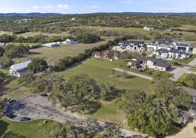 4th image of 17 Boerne Stage Airfield, Boerne, TX 78006 | MLS# 1953572