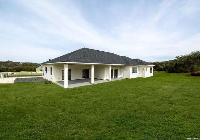 Photo 2 of Single family home for sale at 1104 Santa Rosa, Canyon Lake, TX 78133 | MLS# 1953756 | Listing updated on 2026-04-11