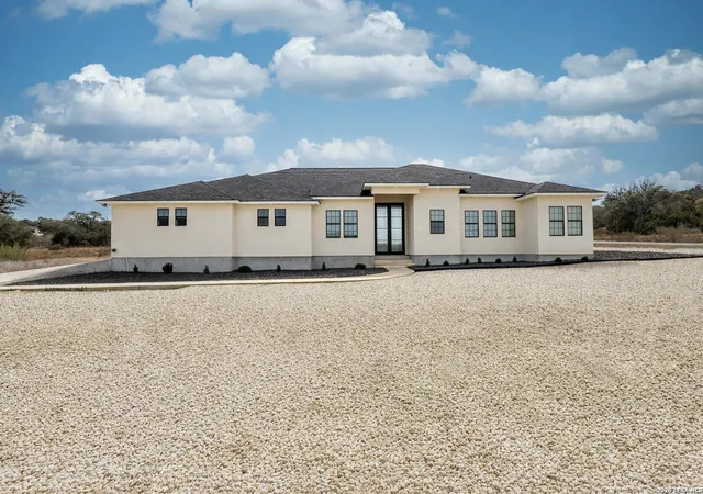 Photo 1 of Single family home for sale at 1104 Santa Rosa, Canyon Lake, TX 78133 | MLS# 1953756 | Listing updated on 2026-04-11