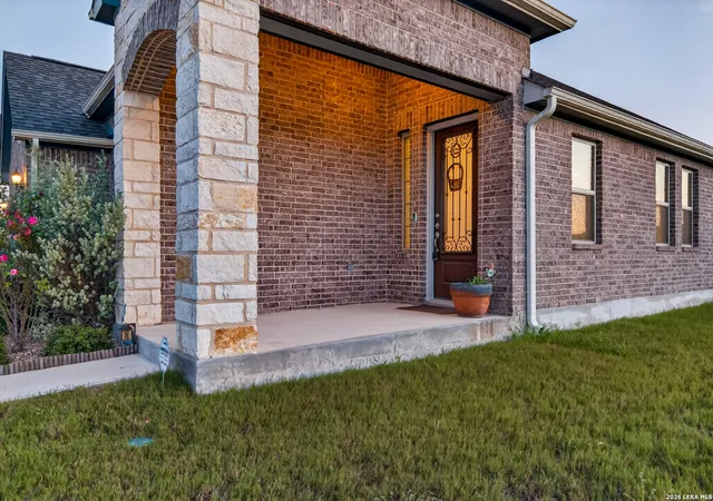 Photo 3 of Single family home for sale at 4919 Village Park, Schertz, TX 78124 | MLS# 1953787 | Listing updated on 2026-08-14