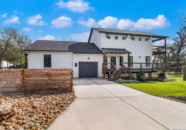 1st image of 502 E Basel, New Braunfels, TX 78130 | MLS# 1953808