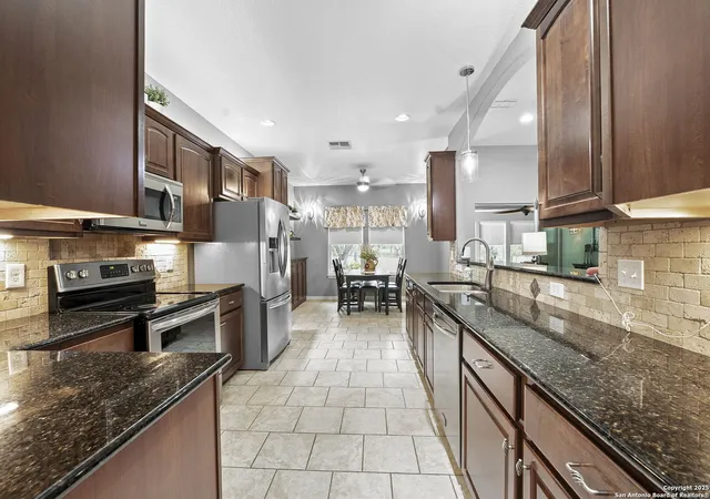 Photo 2 of Sale Pending at 721 Gallagher Dr, Canyon Lake, TX 78133 | MLS# 1953816 | Listing updated on 2026-08-03