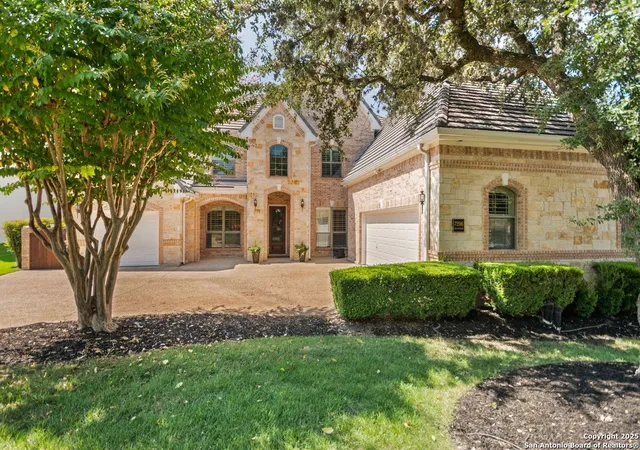 Photo 3 of Sale Pending at 7206 Hovingham, San Antonio, TX 78257 | MLS# 1953851 | Listing updated on 2026-04-14