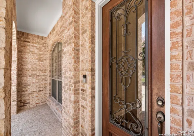 Photo 4 of Sale Pending at 7206 Hovingham, San Antonio, TX 78257 | MLS# 1953851 | Listing updated on 2026-04-14