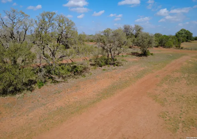 Photo 4 of Sale Pending at 3262 Cr 429, Pleasanton, TX 78064 | MLS# 1953901 | Listing updated on 2026-05-04