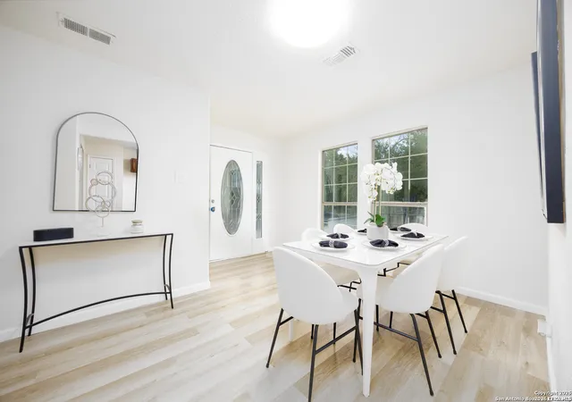 Photo 3 of Single family home for sale at 438 Cresthill, San Antonio, TX 78220 | MLS# 1953914 | Listing updated on 2026-04-24