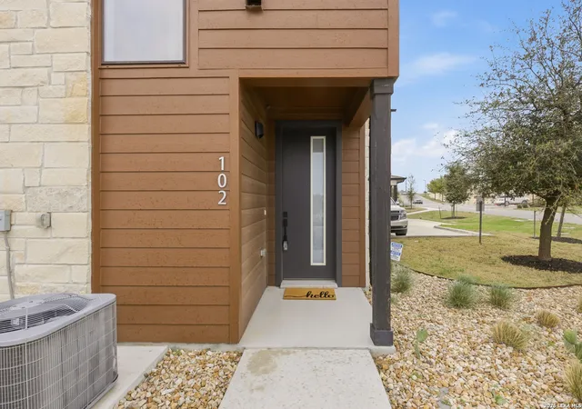 2nd image of 315 Holton Dr #102, Austin, TX 78737 | MLS# 1953965