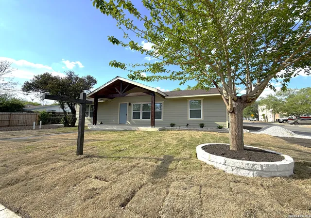 Homes for sale in San Antonio, TX | 703 W Rosewood, San Antonio, TX 78212 | MLS# 1954005