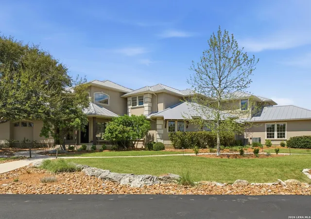 Photo 3 of Mansion for sale at 102 Santa Fe Trl, Boerne, TX 78006 | MLS# 1954053 | Listing updated on 2026-06-22