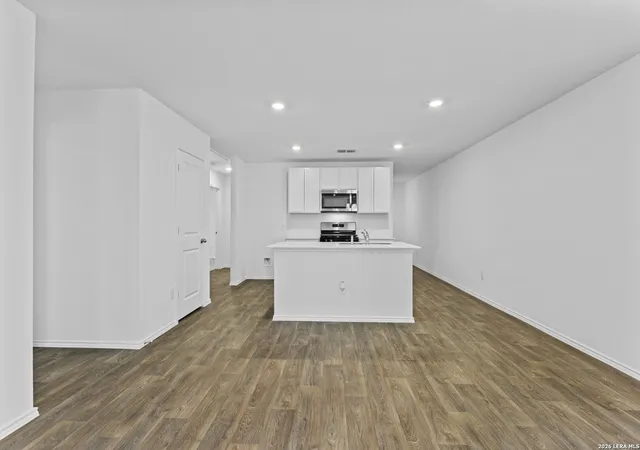 Photo 4 of Single family home for sale at 12607 Desert Fox, Converse, TX 78109 | MLS# 1954058 | Listing updated on 2026-10-08