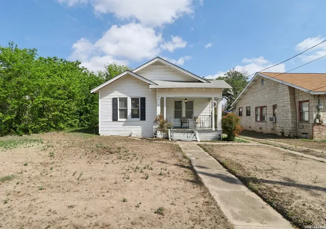 Homes for sale in San Antonio, TX | 1007 Rigsby, San Antonio, TX 78210 | MLS# 1954060