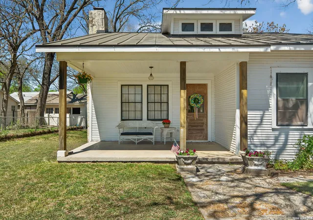 2nd image of 608 River Rd, Boerne, TX 78006 | MLS# 1954067
