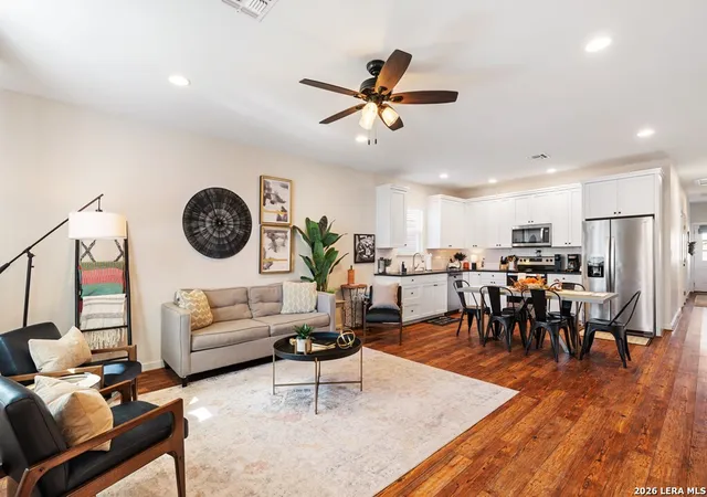 Photo 4 of Single family home for sale at 924 Apple, Fredericksburg, TX 78624 | MLS# 1954081 | Listing updated on 2026-04-12