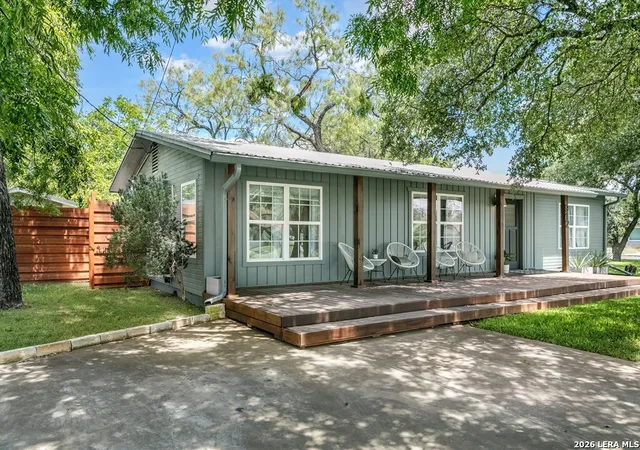 2nd image of 912 Apple, Fredericksburg, TX 78624 | MLS# 1954090