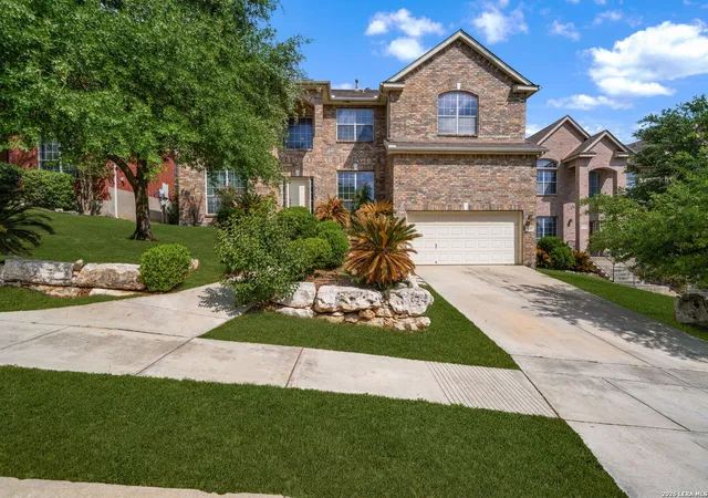 Photo 2 of Sale Pending at 515 Catanbo, San Antonio, TX 78258 | MLS# 1954143 | Listing updated on 2026-05-13