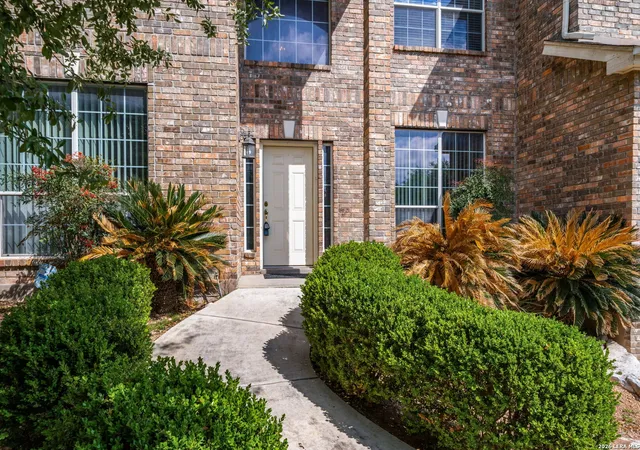 Photo 3 of Sale Pending at 515 Catanbo, San Antonio, TX 78258 | MLS# 1954143 | Listing updated on 2026-05-13